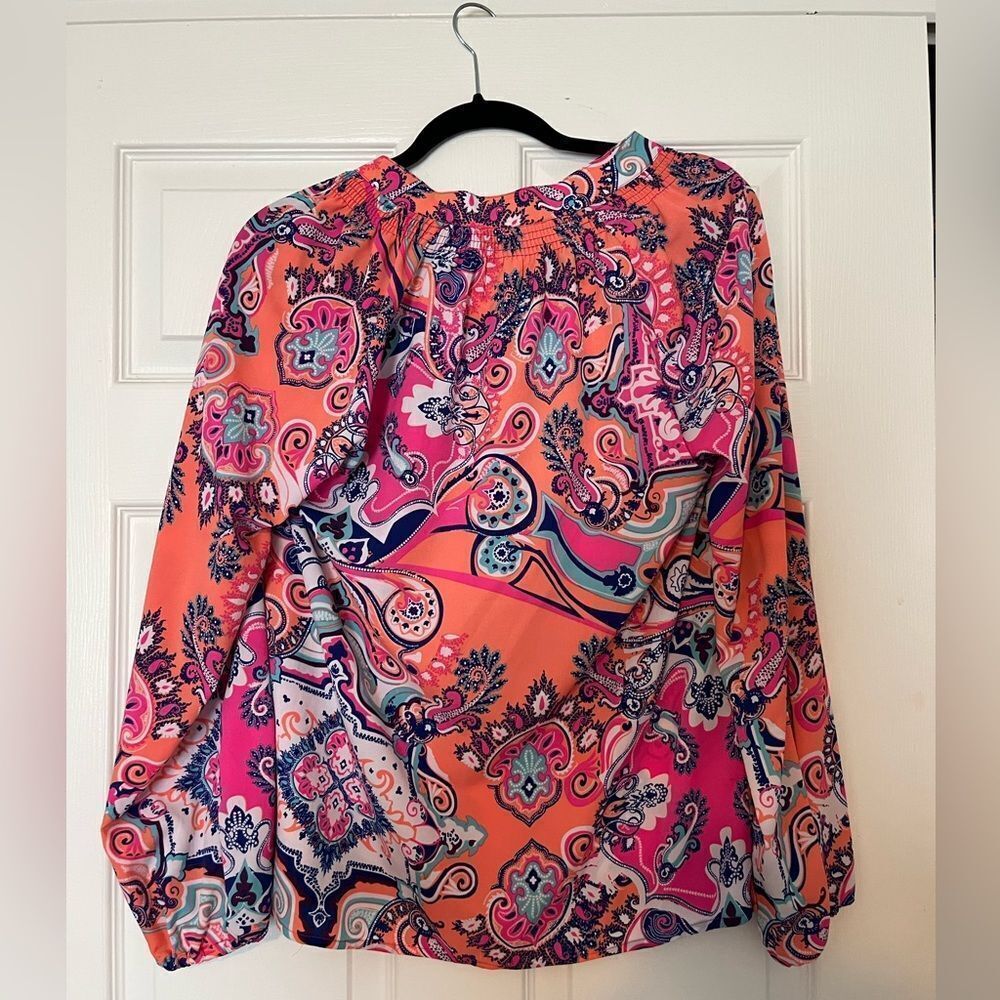 Macbeth Collection Blouse.Size Medium - image 5